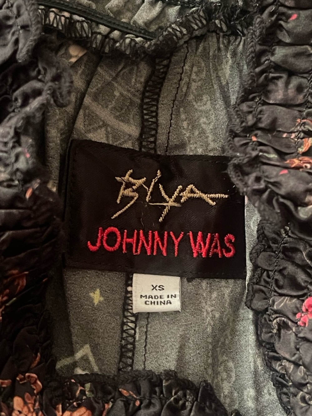 NWOT Johnny Was Silk Manning Pant. Black with delicate floral blossoms. Size XS - Picture 5 of 5